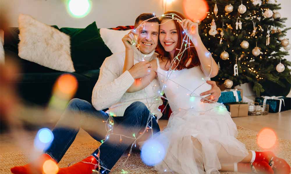 Indoor Christmas Photoshoot Ideas - Using Fairy Lights: